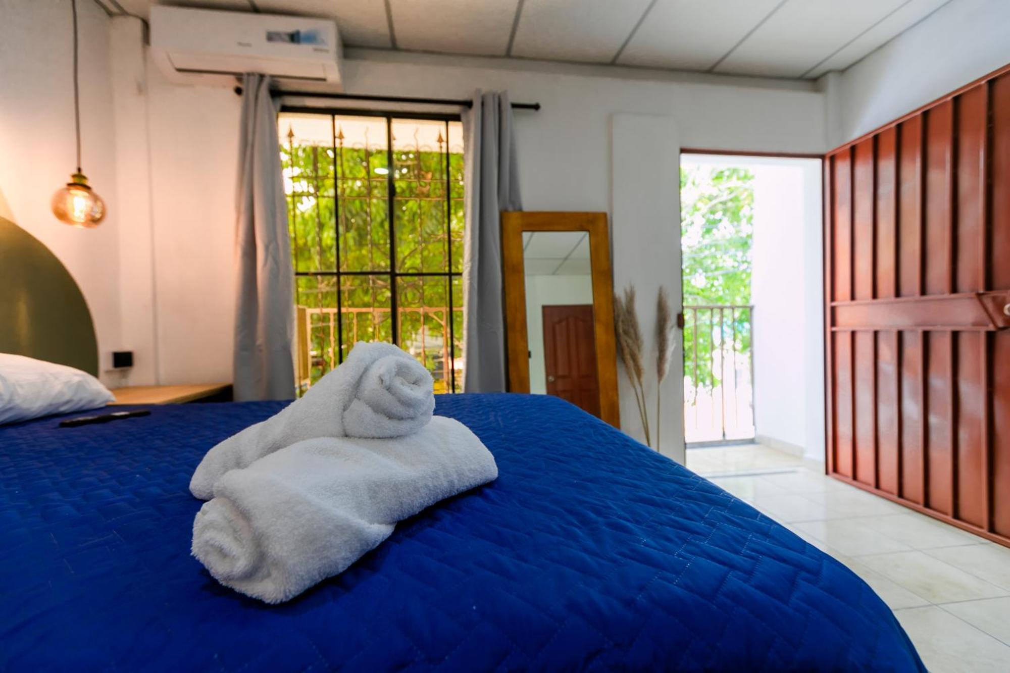 Friendly House Ξενοδοχείο Santa Tecla Εξωτερικό φωτογραφία